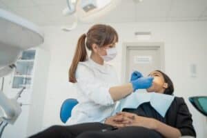 Dentist for Hire In Wichita